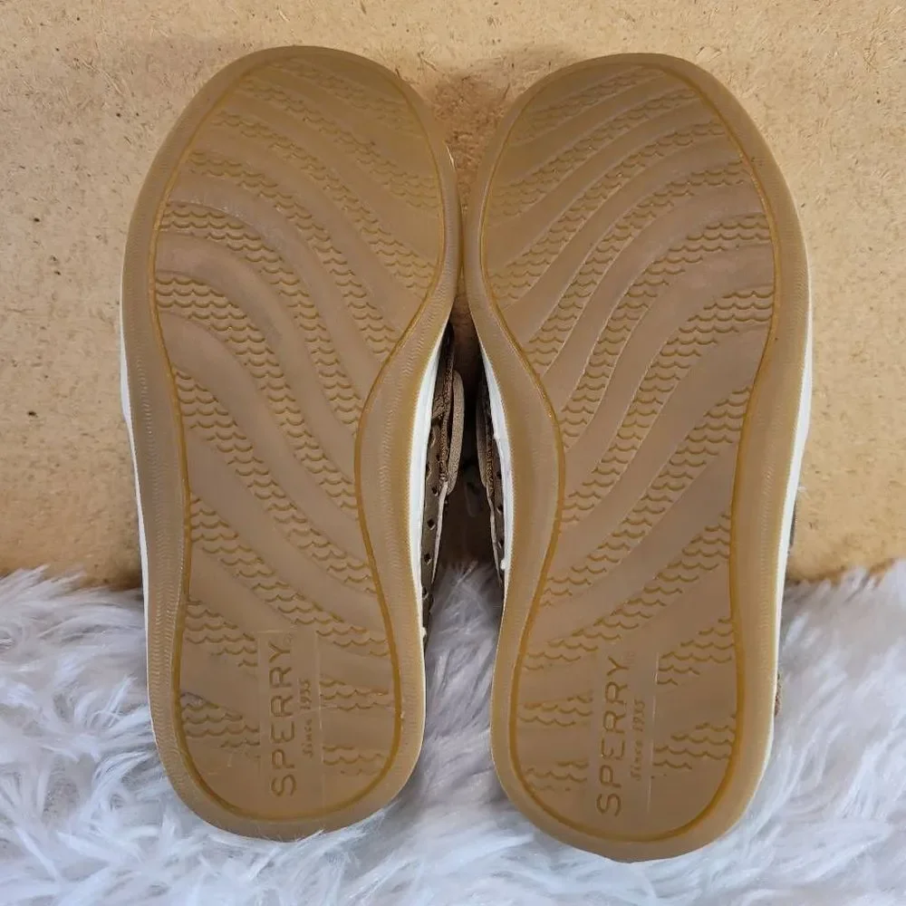 Sperry Girls Boat Shoes Rose Gold Songfish Jr.- Size 7.5- NEW